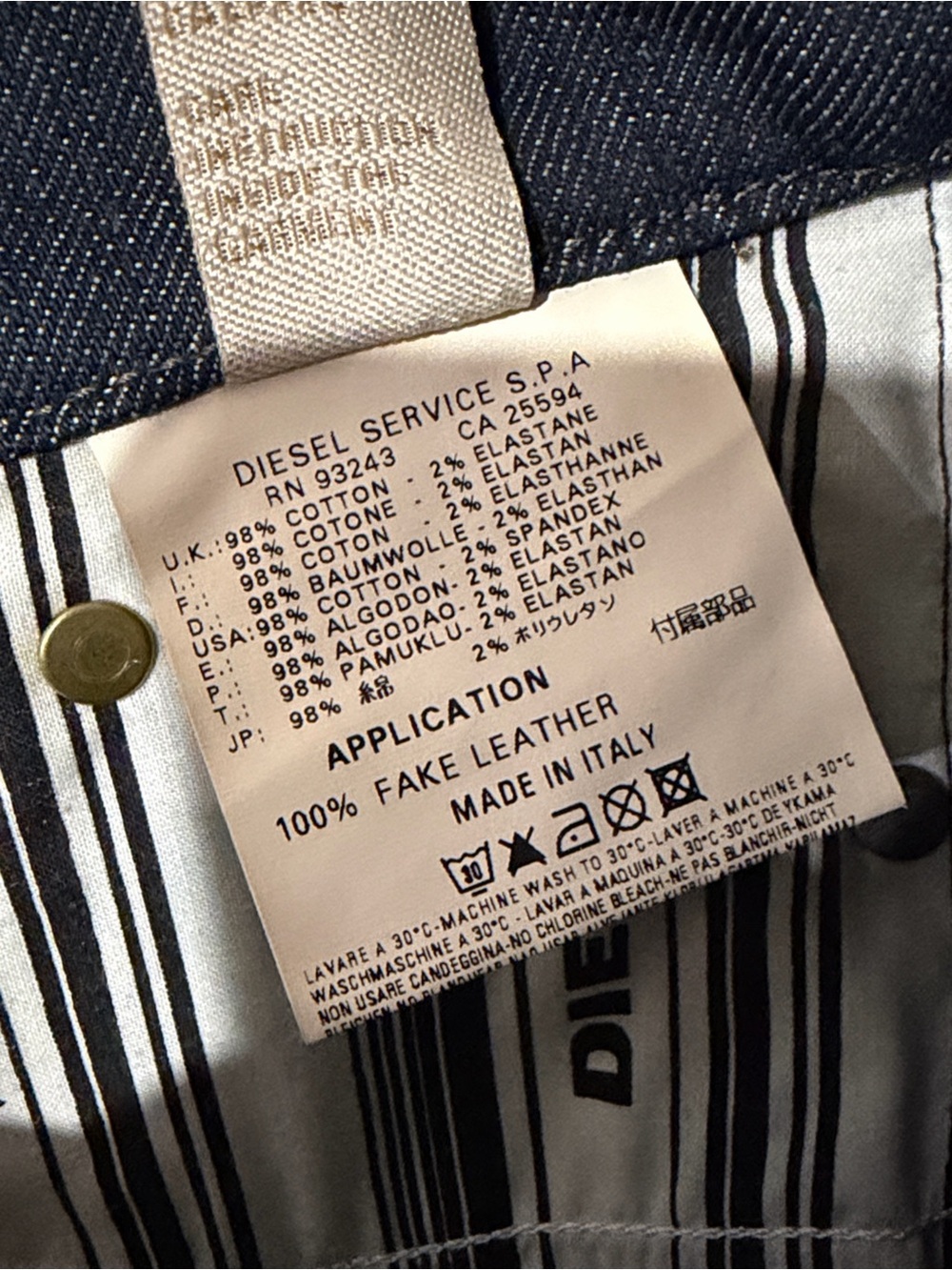 Diesel Louvely - Wash 8JC - Dark Indigo Flared Women's Denim. Made in Italy - Picture 4 of 12